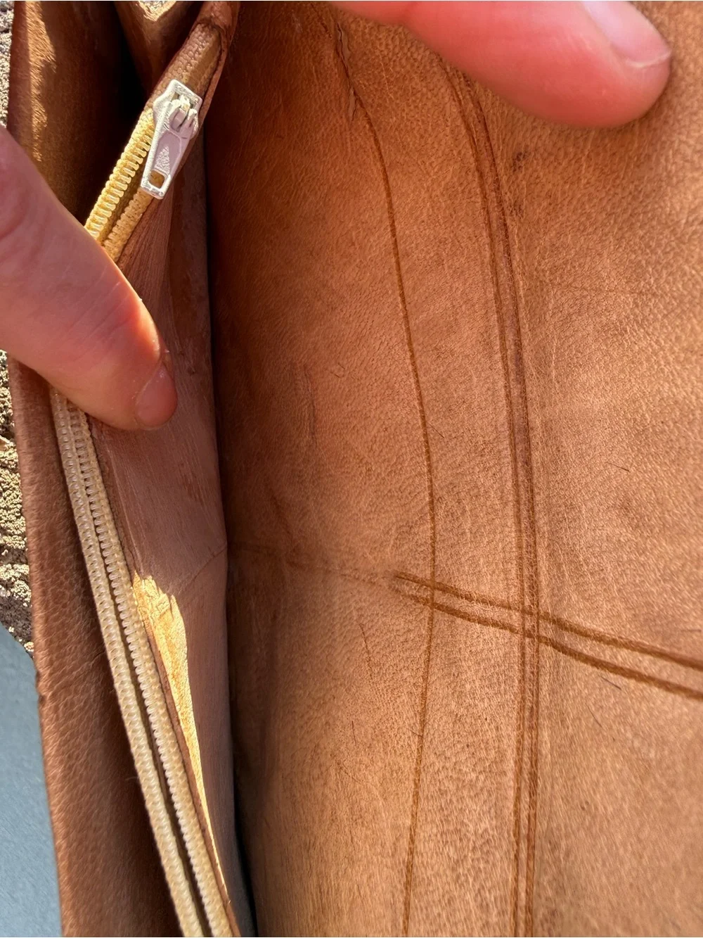 Vintage Genuine Snake Skin Trifold Wallet Clutch – Tan Whipstitch Leather, Zip